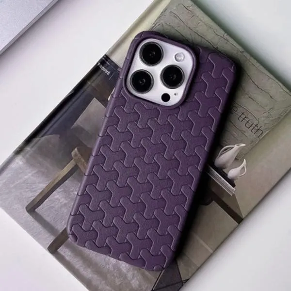 Чехол TPU Weaving для Apple iPhone 15 Pro Max (6.7") — Фиолетовый — фото 4 Чехол TPU Weaving для Apple iPhone 15 Pro Max (6.7") — Фиолетовый — фото 4