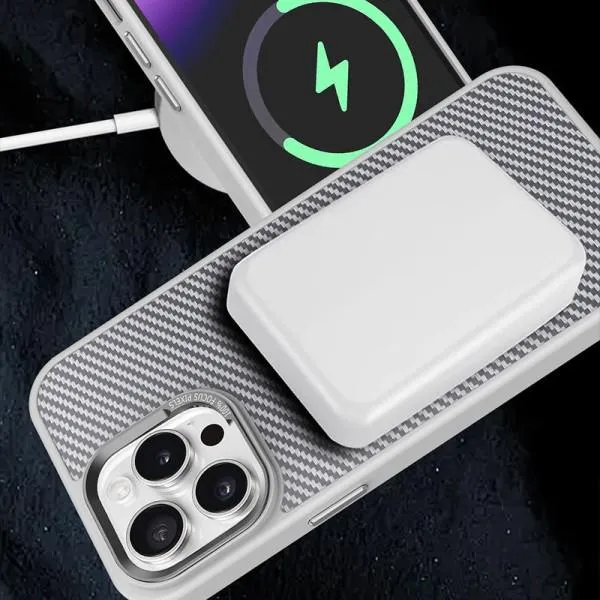 Чохол TPU+PC Carbon Mirage with MagSafe для Apple iPhone 16 Pro Max (6.9") — Сірий — фото 5 Чохол TPU+PC Carbon Mirage with MagSafe для Apple iPhone 16 Pro Max (6.9") — Сірий — фото 5