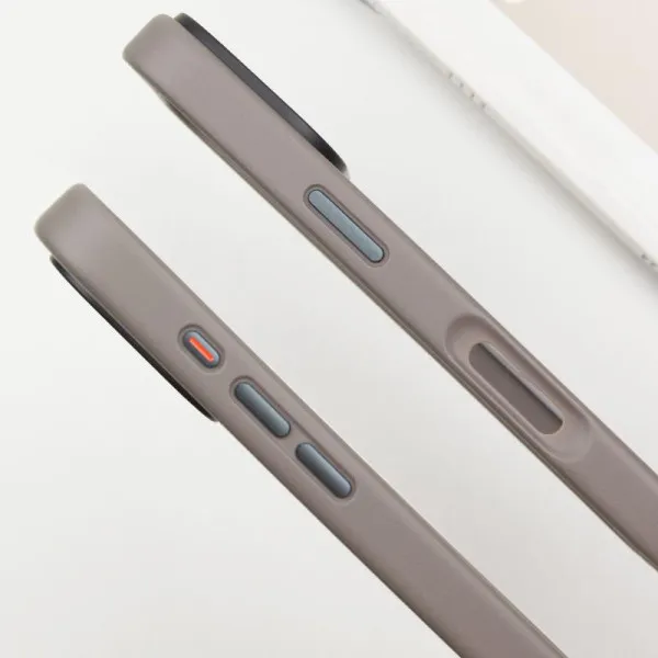 TPU+PC чехол Metal Buttons with Magnetic Fit для Apple iPhone 16 Pro Max (6.9") — Серый — фото 4