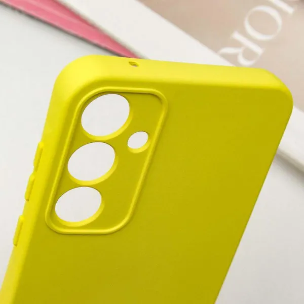 Чехол TPU GETMAN Liquid Silk Full Camera для Samsung Galaxy S24+ — Желтый — фото 5