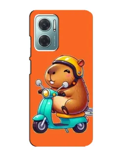 Чехол для Xiaomi Redmi Note 11E с картинкой «Капибара на скутере»