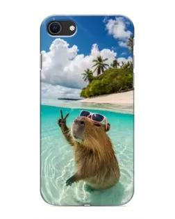 Чехол для iPhone 8 с картинкой «Капибара на море»