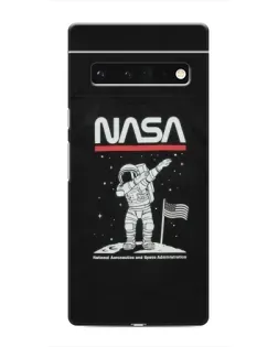Чехол для Google Pixel 6 Pro с картинкой «NASA — шагаем по Луне»