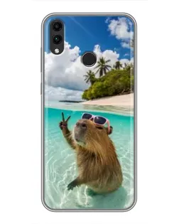 Чехол для Huawei Honor 8X Max с картинкой «Капибара на море»