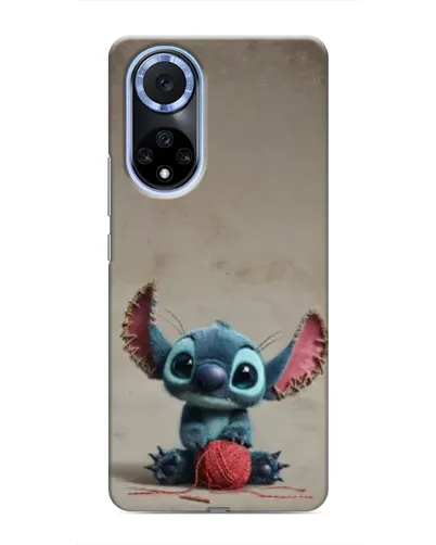 Чехол для Huawei Honor X7b с картинкой «Стич на коричневом фоне»