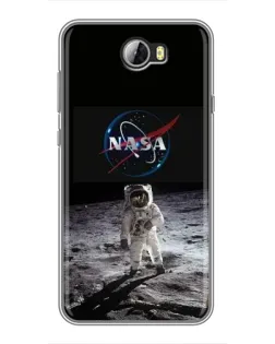 Чохол для Huawei Y5II з картинкою «Астронавт на Місяці» Чохол для Huawei Y5II з картинкою «Астронавт на Місяці»