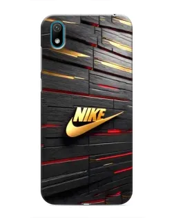 Чехол для Huawei Y6 Pro (2019)/ Y6 Prime 2019 с картинкой «Золотой Nike на металле» Чехол для Huawei Y6 Pro (2019)/ Y6 Prime 2019 с картинкой «Золотой Nike на металле»