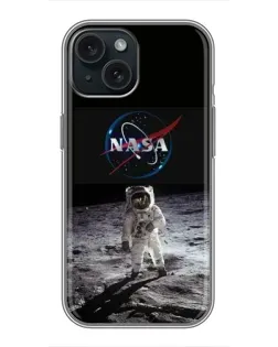 Чехол для iPhone 14 с картинкой «Астронавт на Луне»
