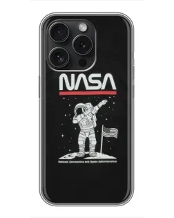 Чехол для iPhone 15 Pro с картинкой «NASA — шагаем по Луне»