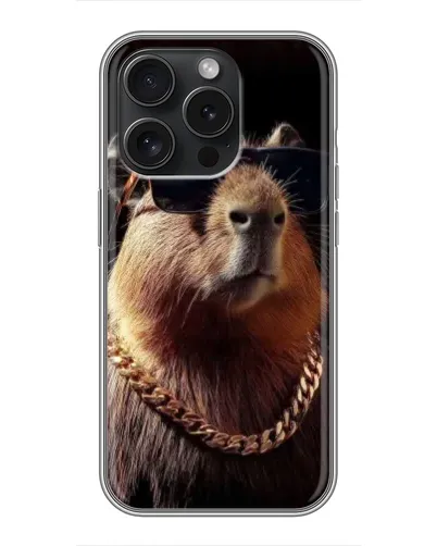 Чехол для iPhone 15 Pro с картинкой «Капибара золотая цепь»