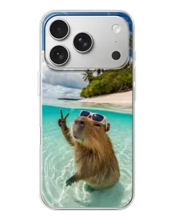 Чехол для iPhone 17 Pro с картинкой «Капибара на море»