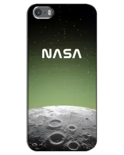 Чехол для iPhone 5 / 5s / SE с картинкой «NASA — лунный градиент» Чехол для iPhone 5 / 5s / SE с картинкой «NASA — лунный градиент»