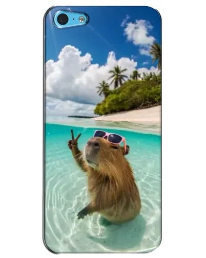 Чехол для iPhone 5c с картинкой «Капибара на море»
