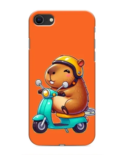 Чехол для iPhone SE (2020) с картинкой «Капибара на скутере» Чехол для iPhone SE (2020) с картинкой «Капибара на скутере»