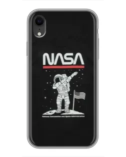 Чехол для iPhone Xr с картинкой «NASA — шагаем по Луне»