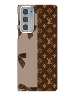 Чехол для Motorola Edge 20 с картинкой «Louis Vuitton — банты»