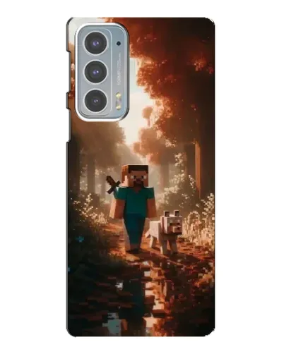 Чехол для Motorola Edge 20 с картинкой «Стив в лесу»