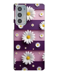 Чехол для Motorola Edge 20 с картинкой «Ромашки на фиолетовом»
