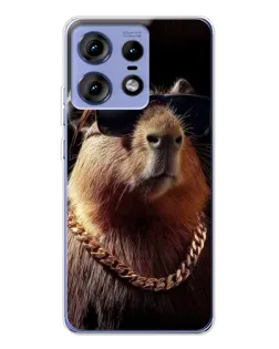 Чехол для Motorola Edge 50 Pro с картинкой «Капибара золотая цепь»