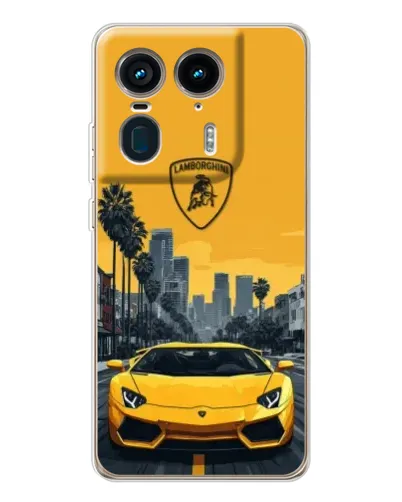 Чехол для Motorola Edge 50 Ultra с картинкой «Желтый Lamborghini город»