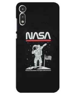 Чохол для Motorola MOTO E 2020 з картинкою «NASA — крокуємо по Місяцю» Чохол для Motorola MOTO E 2020 з картинкою «NASA — крокуємо по Місяцю»