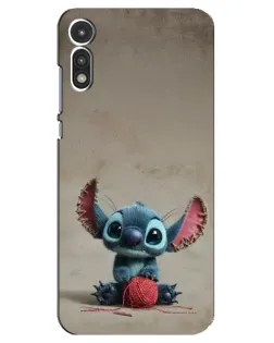 Чехол для Motorola MOTO E 2020 с картинкой «Стич на коричневом фоне»