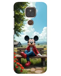 Чехол для Motorola MOTO E7 Plus с картинкой «Микки на скамейке» Чехол для Motorola MOTO E7 Plus с картинкой «Микки на скамейке»