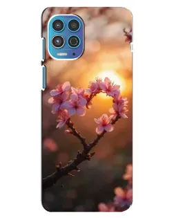 Чехол для Motorola MOTO G100 с картинкой «Розовый цвет сердце на фоне заката»