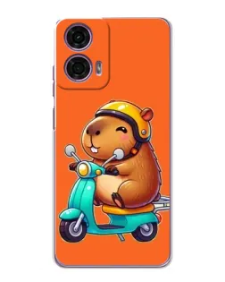 Чехол для Motorola MOTO G24 Power с картинкой «Капибара на скутере»