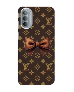 Чехол для Motorola MOTO G31 с картинкой «LV с бантом»