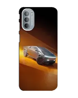 Чехол для Motorola MOTO G31 с картинкой «Cybertruck в пустыне»