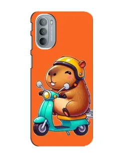 Чехол для Motorola MOTO G31 с картинкой «Капибара на скутере» Чехол для Motorola MOTO G31 с картинкой «Капибара на скутере»