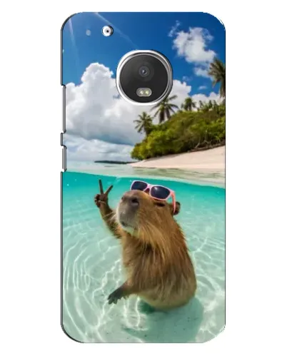 Чехол для Motorola MOTO G5 Plus с картинкой «Капибара на море»