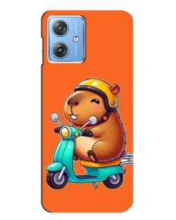 Чехол для Motorola MOTO G54 / G54 Power с картинкой «Капибара на скутере»