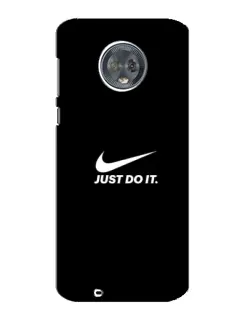 Чехол для Motorola MOTO G6 с картинкой «Минимализм от Nike» Чехол для Motorola MOTO G6 с картинкой «Минимализм от Nike»