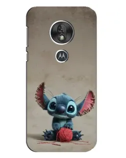 Чехол для Motorola MOTO G7 Play с картинкой «Стич на коричневом фоне»