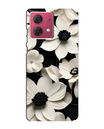 Чехол для Motorola MOTO G84 с картинкой «Объемные белые цветы»