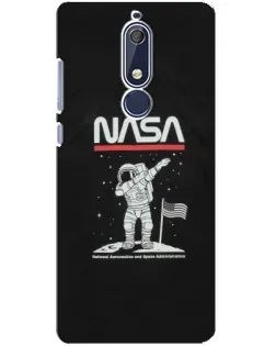 Чехол для Nokia 5.1 (2018) с картинкой «NASA — шагаем по Луне»