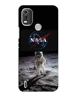 Чехол для Nokia C21 Plus с картинкой «Астронавт на Луне»
