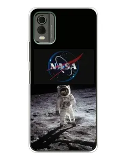 Чехол для Nokia C32 с картинкой «Астронавт на Луне»