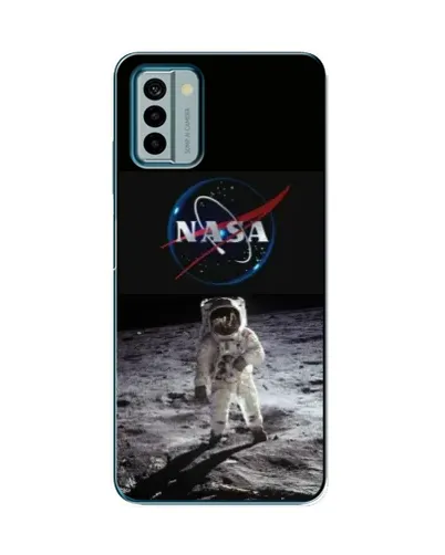 Чехол для Nokia G22 с картинкой «Астронавт на Луне»