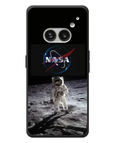 Чехол для Nothing Phone (2a) Plus с картинкой «Астронавт на Луне»