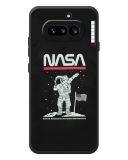 Чехол для Nothing Phone (4a) с картинкой «NASA — шагаем по Луне» Чехол для Nothing Phone (4a) с картинкой «NASA — шагаем по Луне»