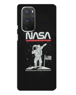 Чохол для OnePlus 9 Pro з картинкою «NASA — крокуємо по Місяцю»