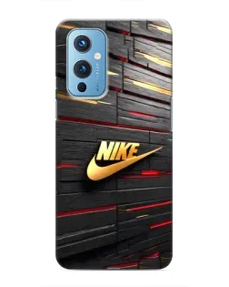 Чохол для OnePlus 9 з картинкою «Золотий Nike на металі»