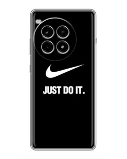 Чехол для OnePlus Ace 3 Pro с картинкой «Классический принт Nike»
