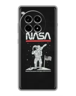 Чехол для OnePlus Ace 3 Pro с картинкой «NASA — шагаем по Луне»