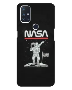 Чехол для OnePlus Nord N100 с картинкой «NASA — шагаем по Луне»
