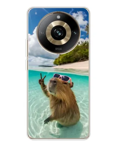 Чехол для Realme 11 Pro 5G с картинкой «Капибара на море»