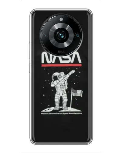 Чехол для Realme 11 Pro Plus с картинкой «NASA — шагаем по Луне»